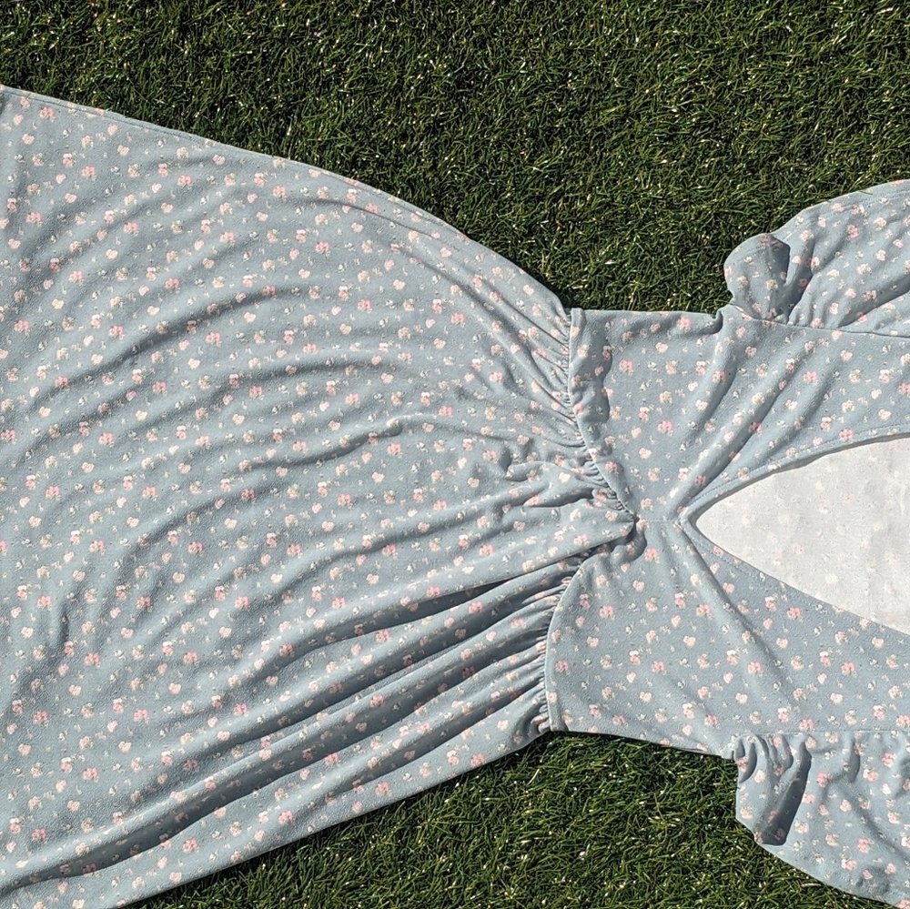 Aeropostale XS Short sleeved Babydoll dress, blue with floral print